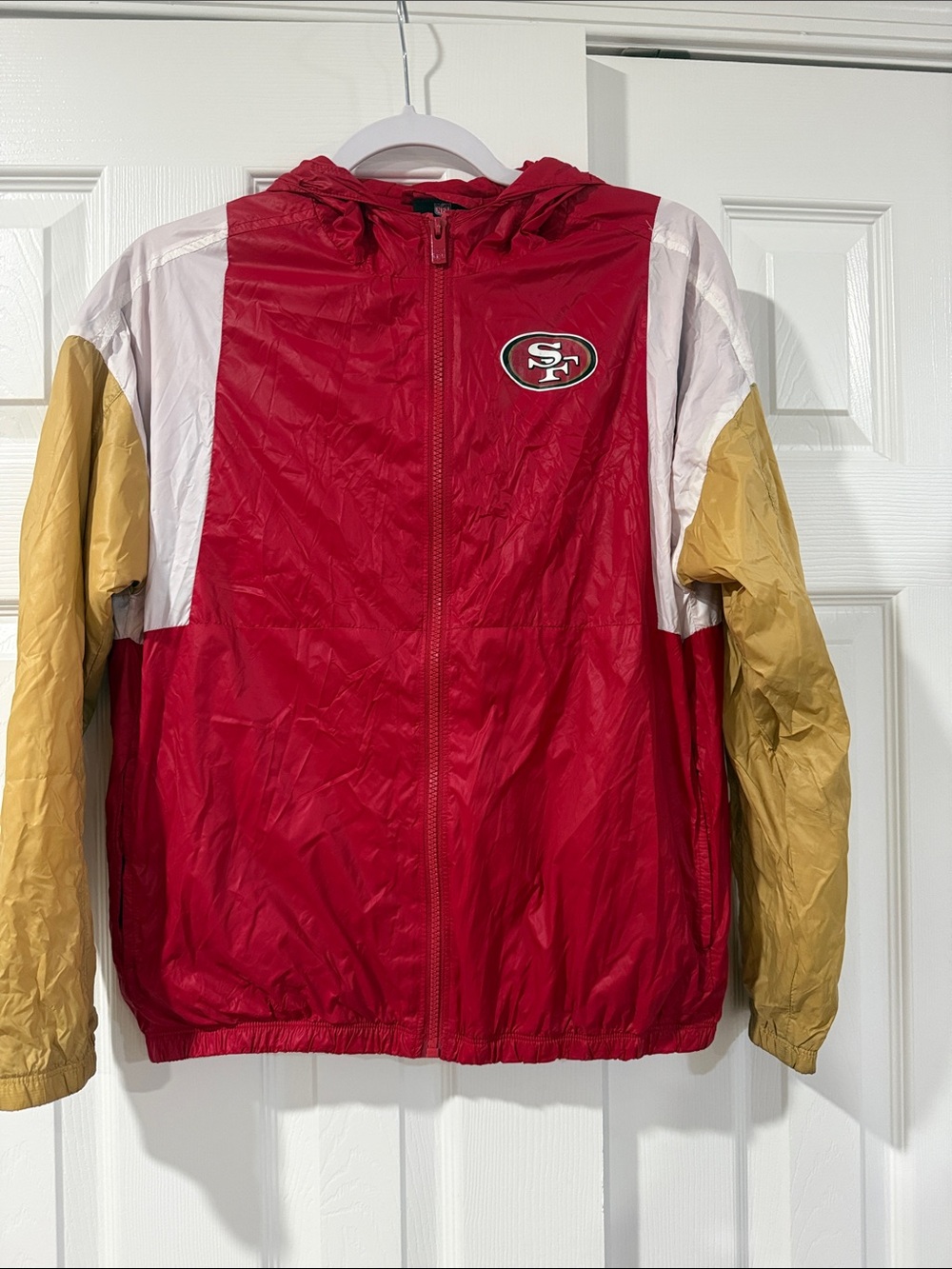 NFL Youth Red, White & Gold Hooded Windbreaker